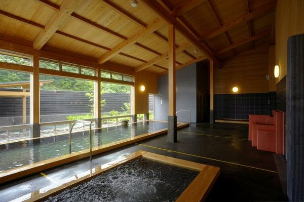 ♨️ 녹나무 햇살 마을(쿠스노키 코모레비노 사토)